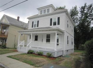 62 Davis St, Holyoke, MA 01040
