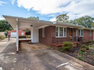 7 Aiken Cir, Greenville, SC 29617