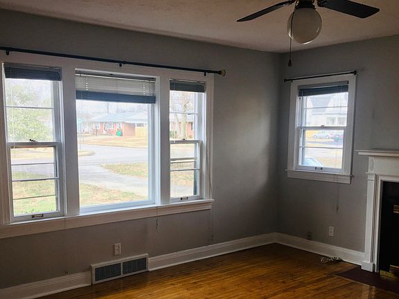 4th image of 2726 Klondike Ln