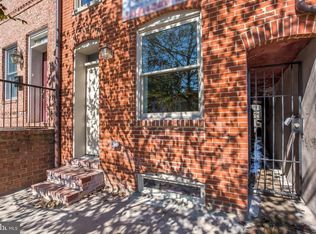 2412 Fleet St, Baltimore, MD 21224