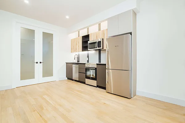 Rented by Nooklyn NYC LLC | media 2