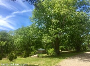 31 Tea Ln, Chilmark, MA 02535