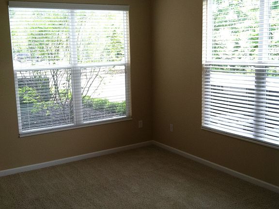 4th image of 4139 Quentin Blvd APT 209
