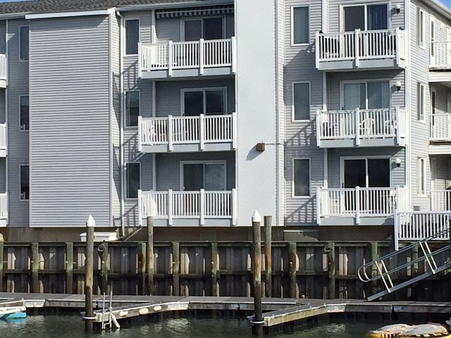 1st image of 354 43rd Pl APT 1G
