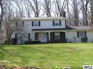 175 Burr Oak Dr, Spring Arbor, MI 49283