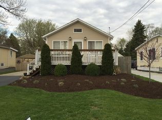 650 S Oakland Ave, Villa Park, IL
