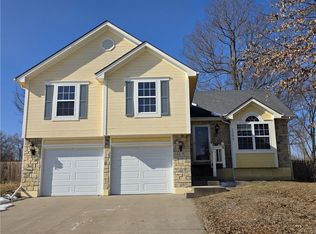 1309 Russell Rd, Pleasant Hill, MO 64080