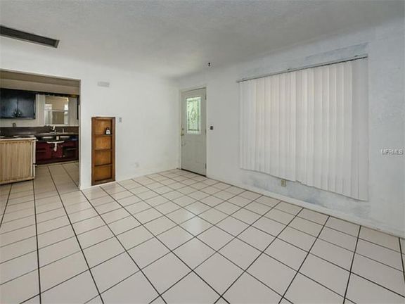 3rd image of 2127 29th Ave N