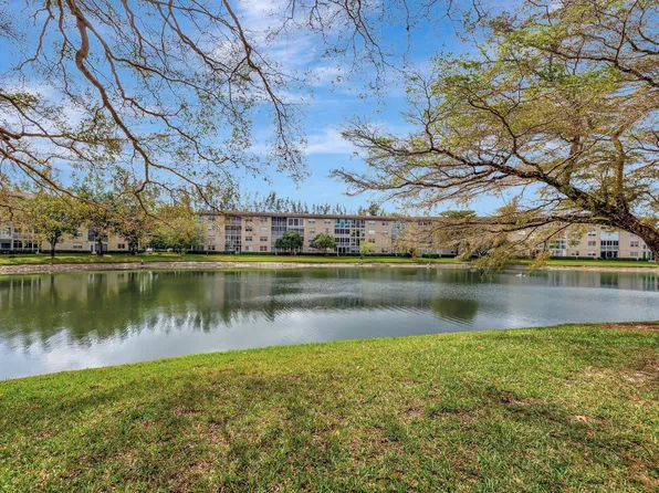 1805 Eleuthera Pt #D3, Coconut Creek, FL 33066