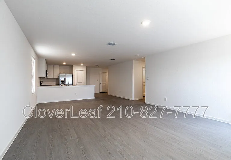 3338 Gingham Point — Photo 9
