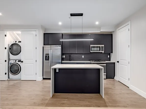 196 Dayton Ave #305, Passaic, NJ 07055