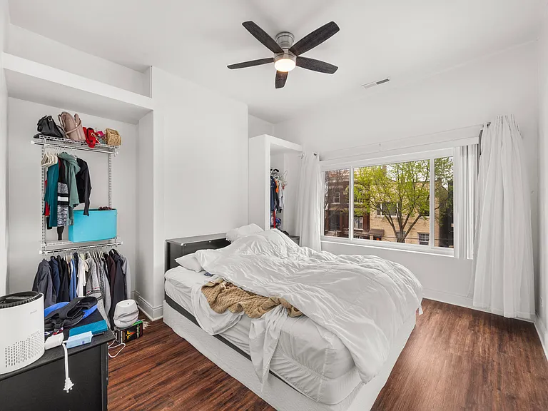 2228 S Wood St #2 — Photo 8