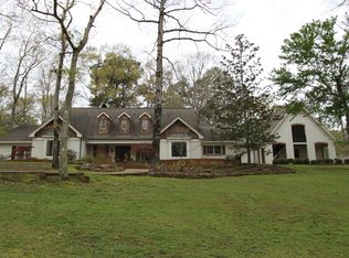 1084 Jolly Rd, Columbus, MS 39705