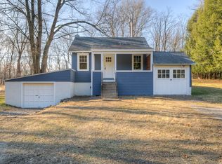 177 Traver Rd, Pleasant Valley, NY 12569