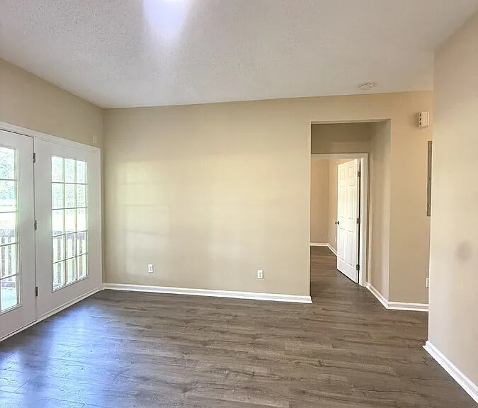1050 Harry Hagan Rd #3B — Photo 1