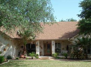 108 Bedford Dr, Spicewood, TX 78669