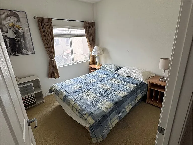 17888 Alburtis #B215 — Photo 17