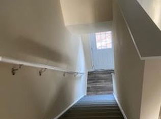 175 Bowman Rd APT B, Hanover, PA 17331