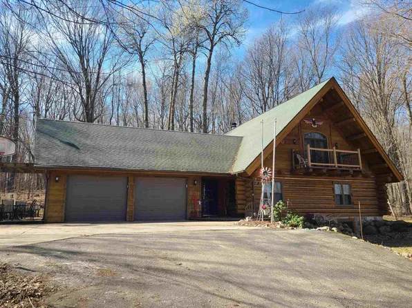 E6495 Garrity Rd, Manawa, WI 54949