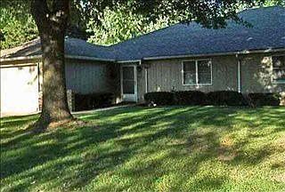 2nd image of 147 Briarwood Dr
