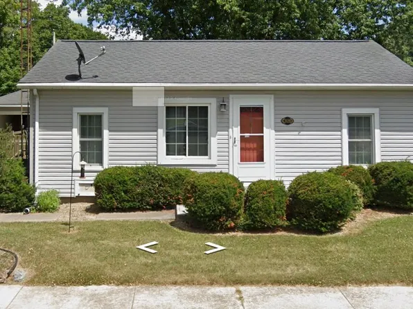 1129 Harris St, Huntington, IN 46750