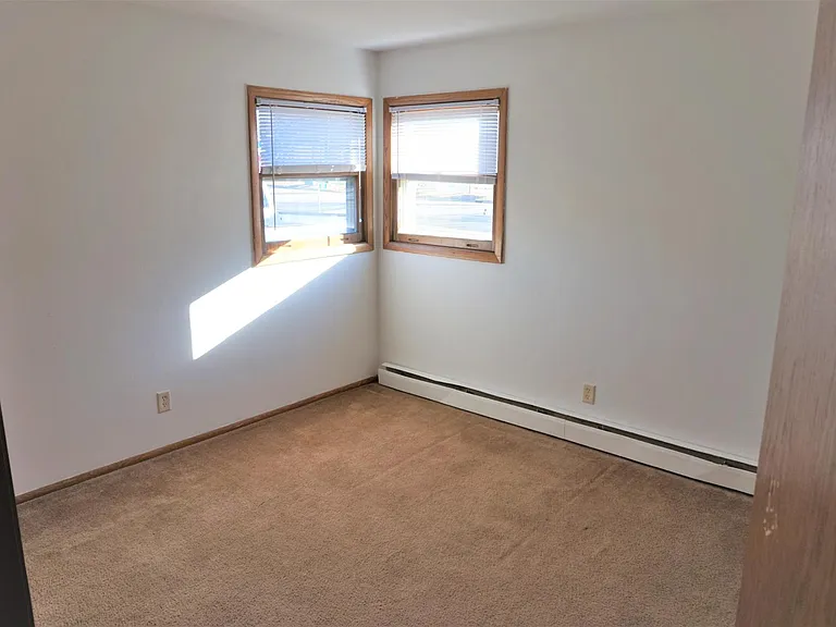 635 N Lake Ave #106 — Photo 6