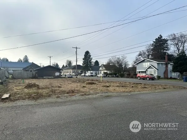 1000 Hazel Avenue, Burlington, WA 98233