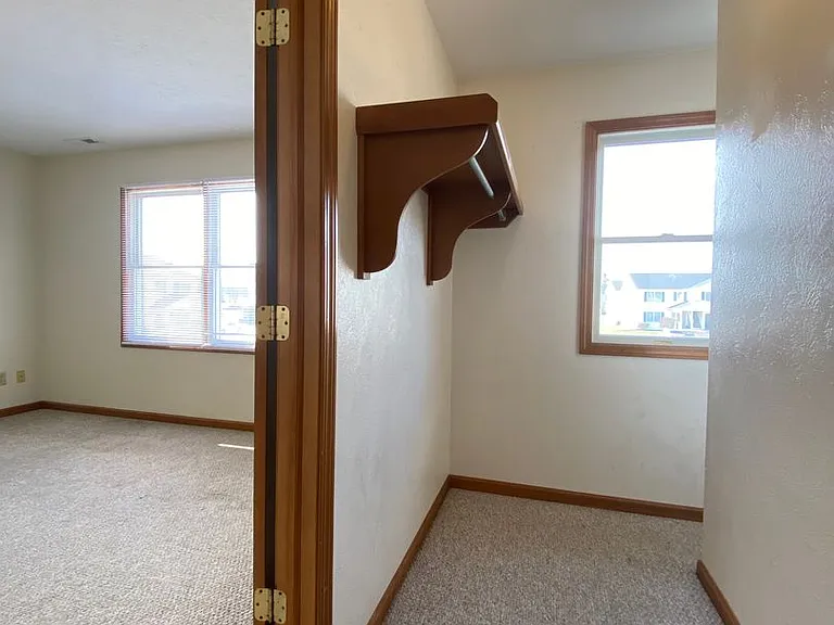 216 Stonewall Ct — Photo 25