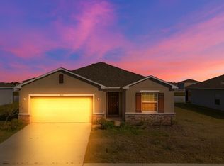 221 Aquamarine Ln, Kissimmee, FL 34758