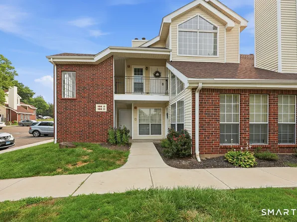 198 Carriage Crossing Lane #198, Middletown, CT 06457