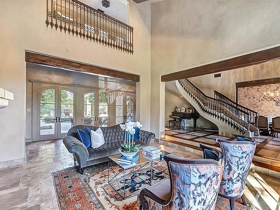 5th image of 8537 Meadowbrook Dr