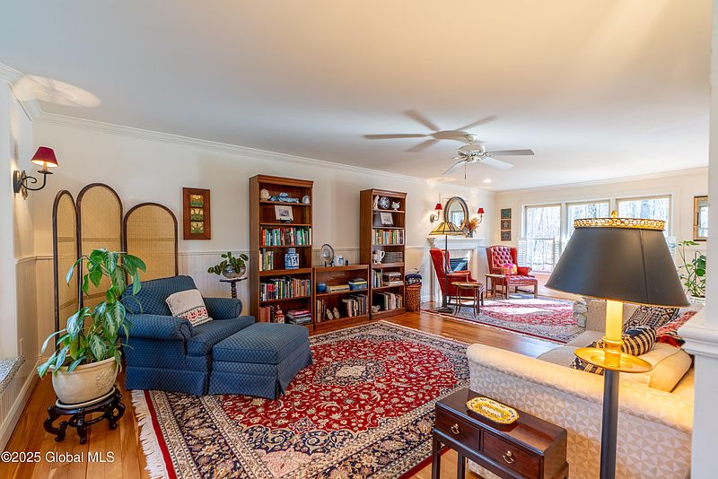 2nd image of 6 Olde Saratoga Knolls Lane