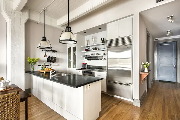 Sold by Compass | media 2