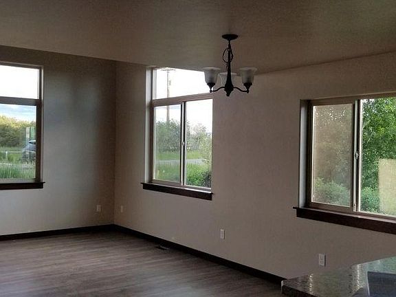 5th image of 611 Westgate Ave APT B