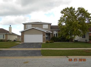 1611 Mallards Cv, Beecher, IL 60401