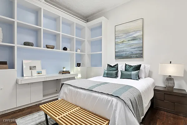 Sold by Corcoran | media 17