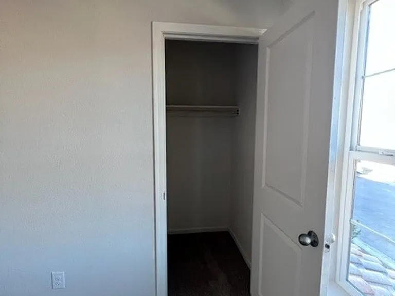 2415 Village Dr — Photo 23