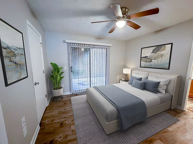 Lakeland Hills Apartment Homes — Photo 51