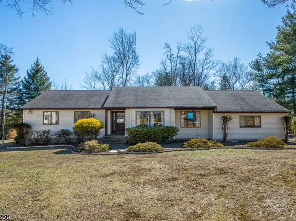 6 Darlene Ct, Randolph Twp., NJ 07869