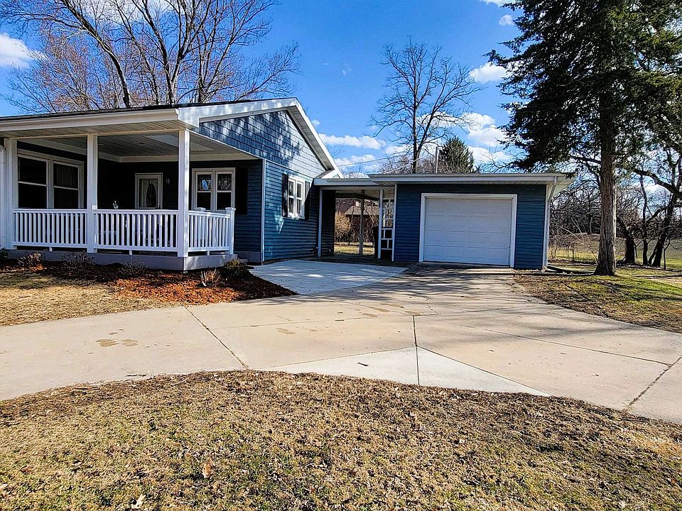 1st image of 1311 W Delavan Dr
