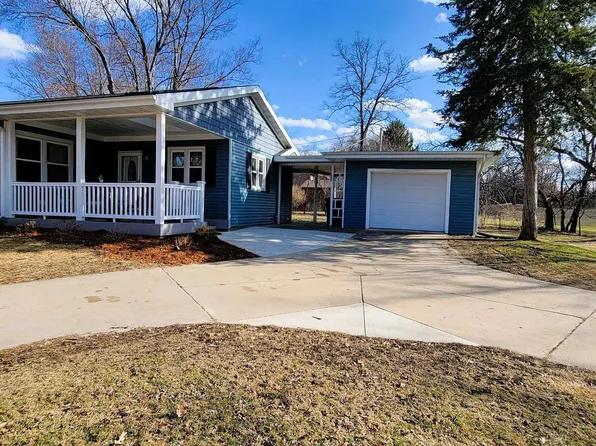 1311 W Delavan Dr, Janesville, WI 53546