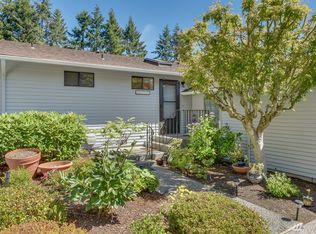 24929 11th Ave S, Des Moines, WA 98198