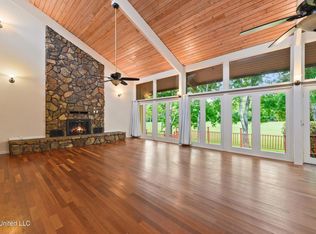 687 Oahu St, Diamondhead, MS 39525