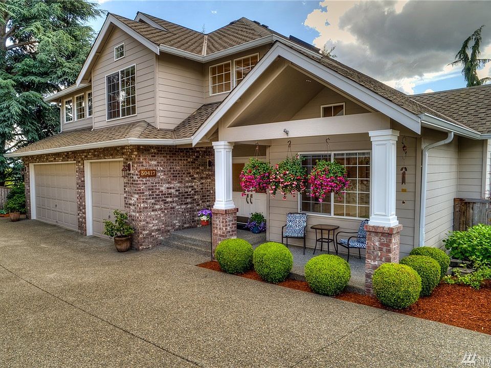 Custom built "The Douglas" home by Grimstad Construction on Lea Hill centralized for any commute.