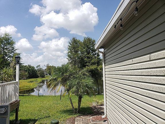 4th image of 947 Savanna Dr
