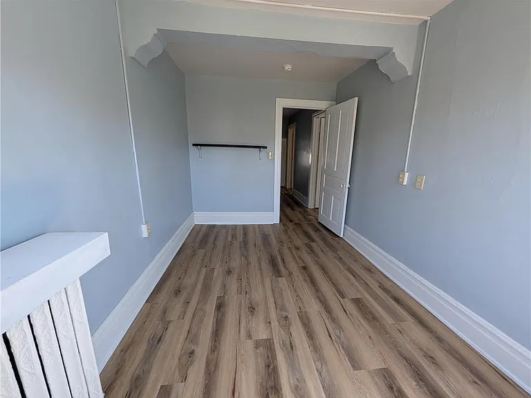 87 E Broad St #2 — Photo 26