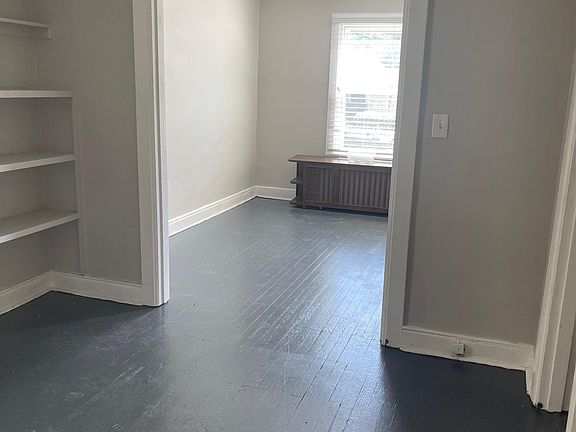 5th image of 3416 Parkwood Ave