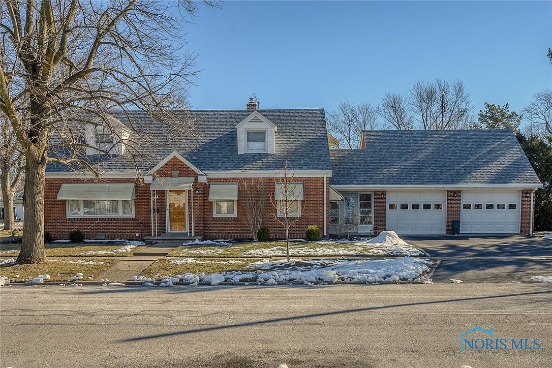 415 Buckeye St, Genoa, OH 43430 Zillow