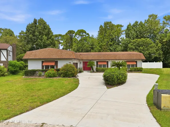 6151 GRAYLING Drive, Jacksonville, FL 32256