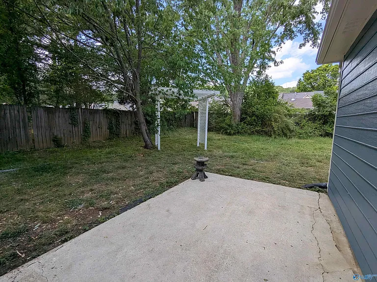 2504 Weatherstone Rd SE — Photo 24